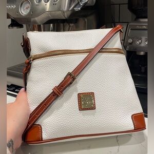 Dooney & Bourke White/Tan Pebble Leather Crossbody
